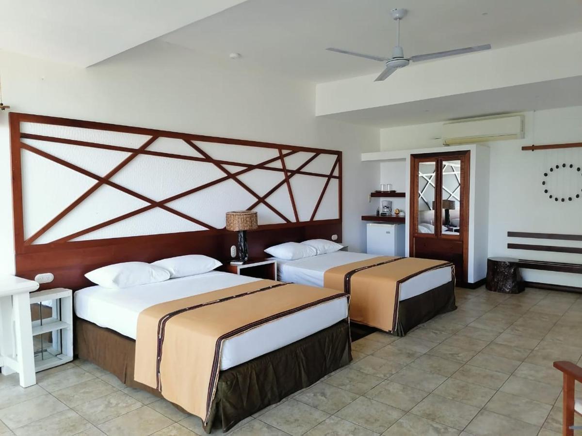 Hotel Maya Internacional Flores Eksteriør bilde