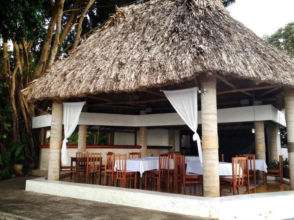 Hotel Maya Internacional Flores Eksteriør bilde